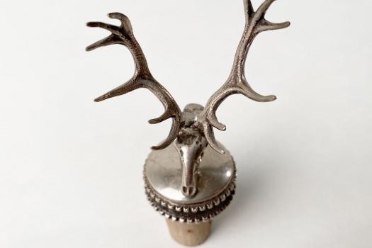 Preview: Flaschenzapfen Geweih